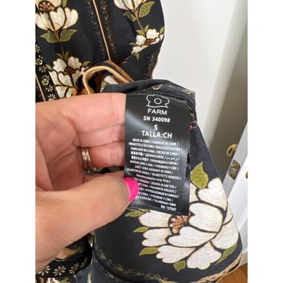 NEW Farm Rio Embroidered Floral Puff Short Sleeves Midi Dress Black Size: Small - Picture 5 of 7